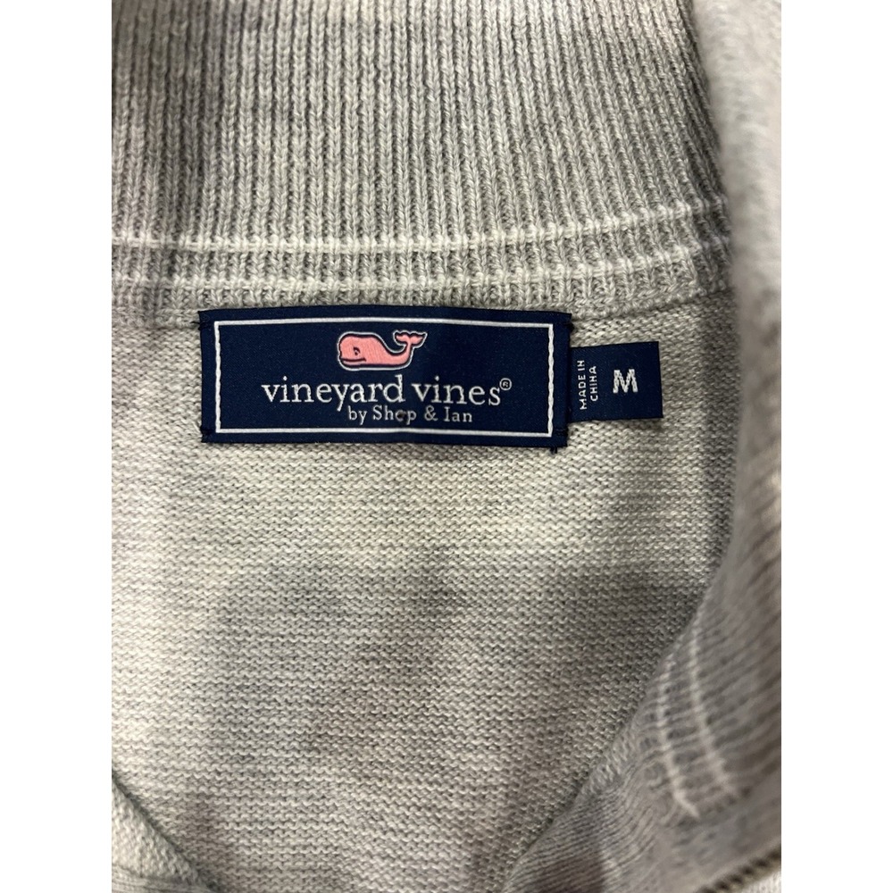 Vineyard Vines Men's Light Gray/White Striped 1/4 Zip sz Med NWOT Condition - Picture 6 of 12